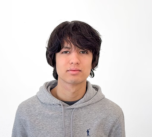 Portrait of Marco Kester, Customer Service Specialist at Bluem